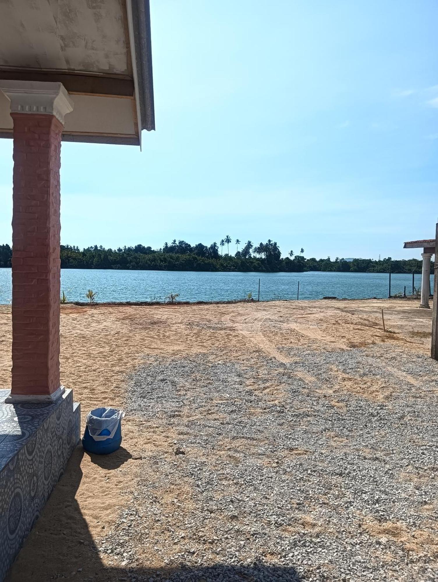 Roomstay Tokbah Demuara Kuala Besut Extérieur photo